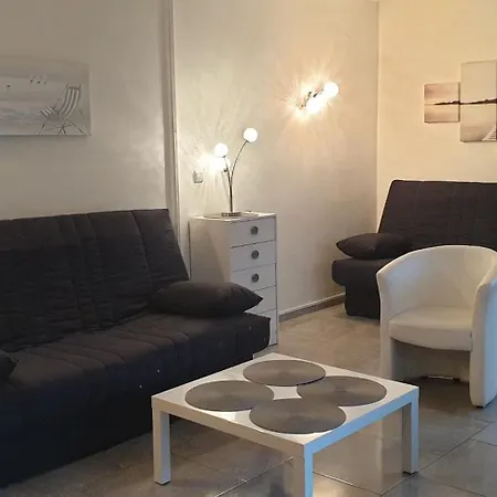 Le Belvedere 1- Front De -